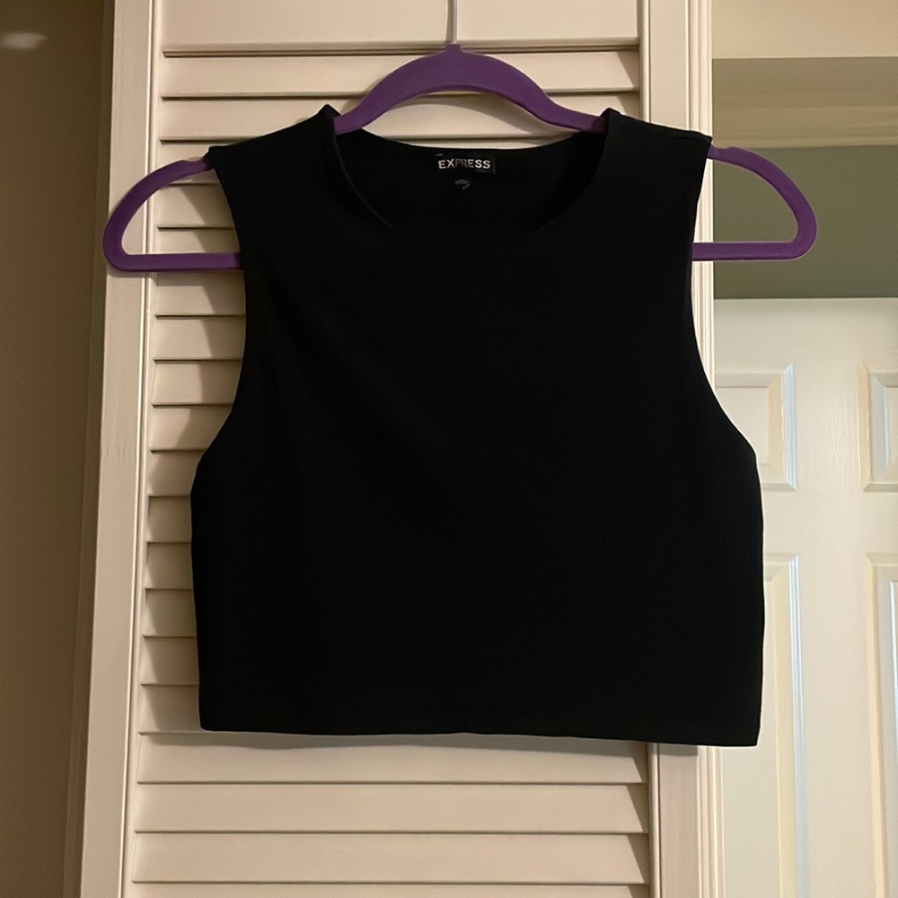 Express crop tank